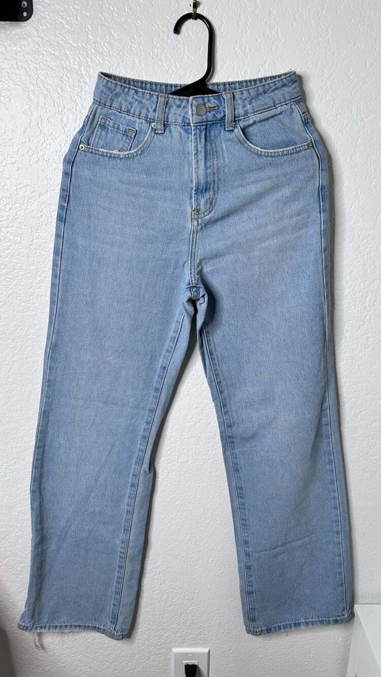 SHEIN High-Rise Straight Leg Light Wash Denim Jeans - Size XXS/0
